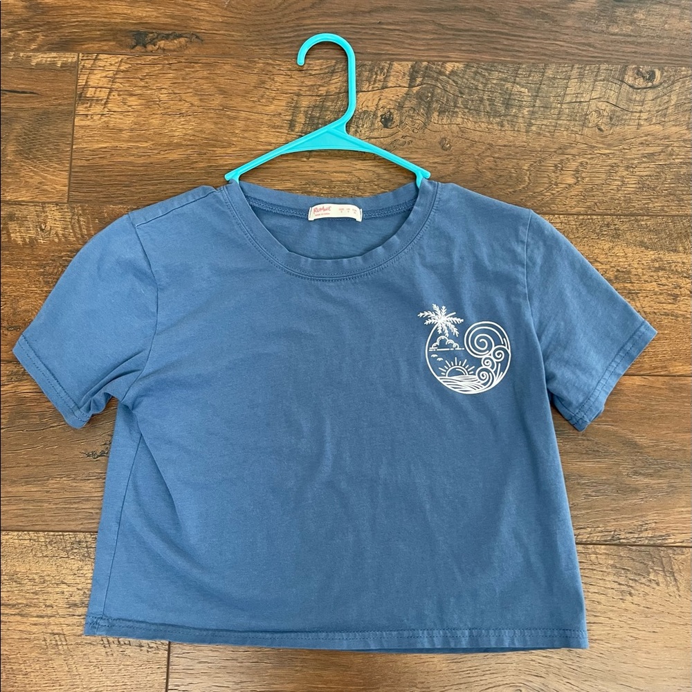 NEW Deep Blue Beach Design T-Shirt